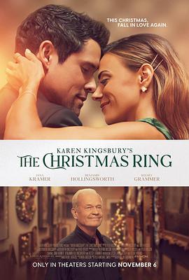爱情万岁档案配图：夜晚城市空地与路灯光斑